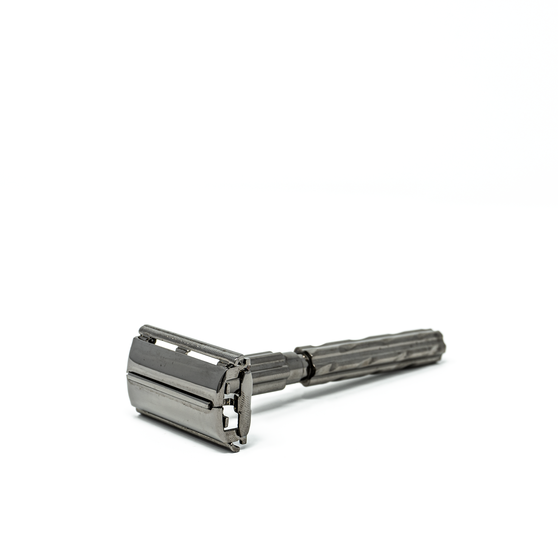 Rasoir de sûreté Parker 22R ouverture papillon Bronze chromé